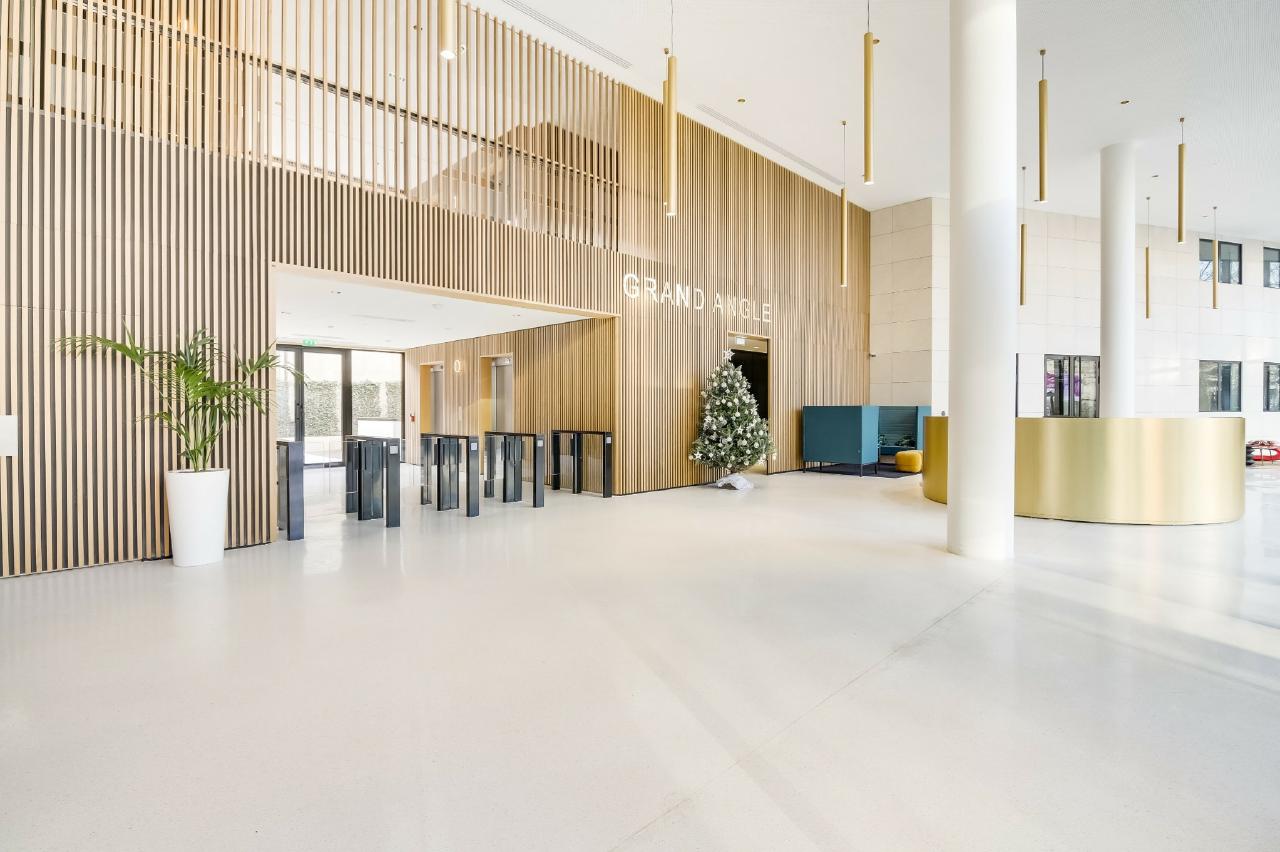 Bureau Saint-Denis 12529m² Location bureau Saint-Denis Seine-Saint-Denis OLBUR2100322 3